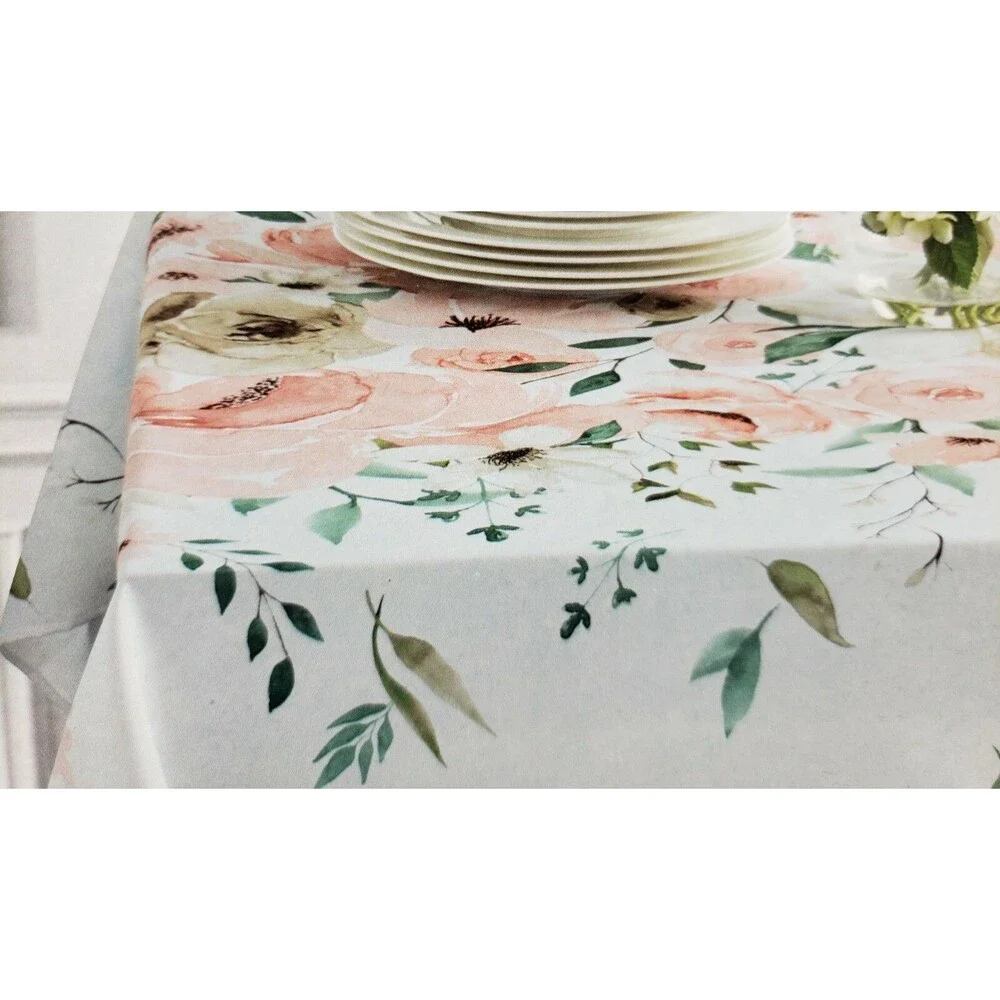 Printed Textured Tablecloth 52